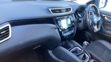 Nissan Qashqai 1.3 DiG-T Acenta Premium 5dr Petrol Hatchback